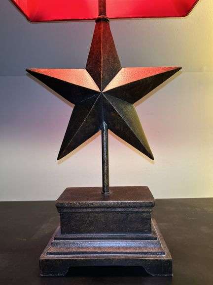 Nice looking resin base lamp with star center and red rectangular shade…..26-2/2” tall