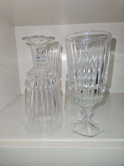 Set of 4 Vintage Heritage Clear Heavy Lead Crystal by Fostoria 7 1/8" Iced Tea Glasses in excellent vintage condition... image