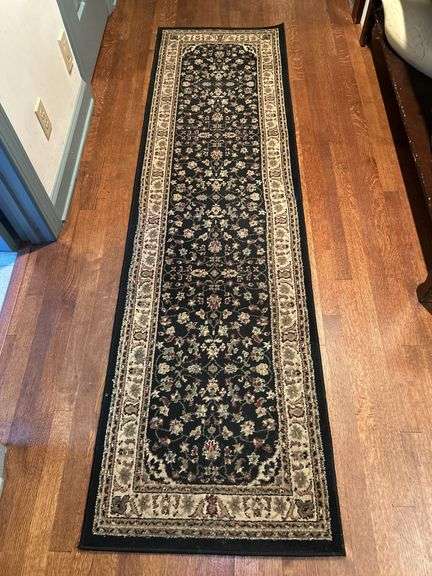 CASTELLO 100% polypropylene HeatSet runner…..design #953, 2’2” x 7’7”, color black image