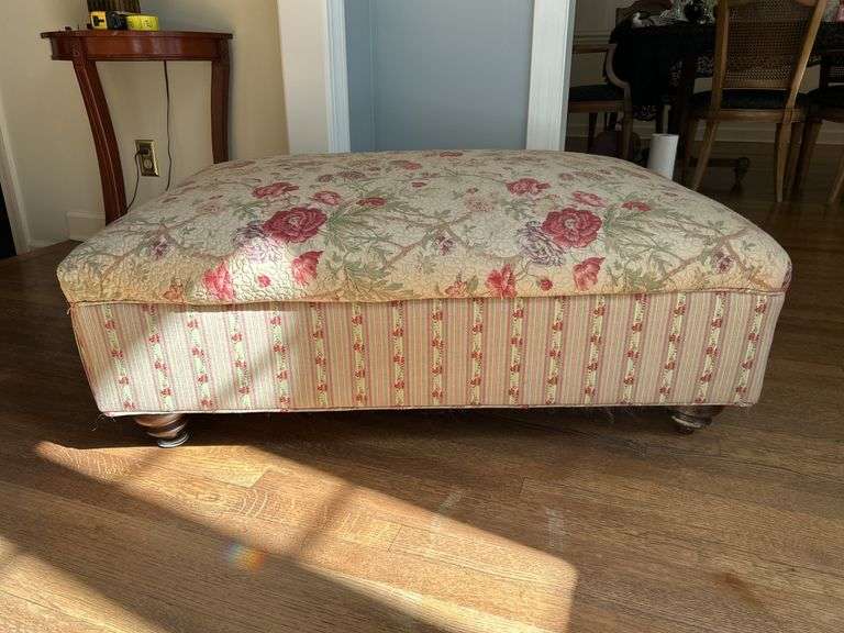 Haverty’s oversized floral quilted ottoman…..matching piece to sofa, loveseat and chair…….42 x 29 x 16 tall image