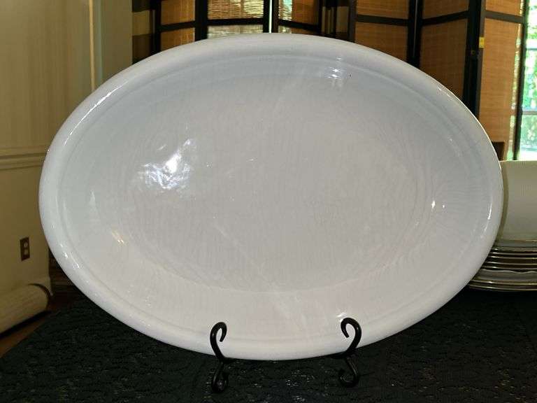 Oval Ceramica Italian pasta platter…..17-3/4 x 12-1/2 x 2-1/2 tall……no chipping image