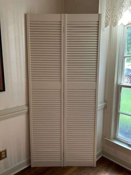 This item can be used for either an outdoor shutter or as an indoor screen…..35-1/2 x 78-1/2 tall image
