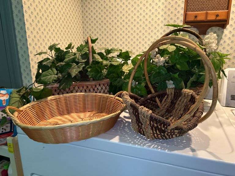 (4) assorted baskets…..2 have artificial greenery/florals image