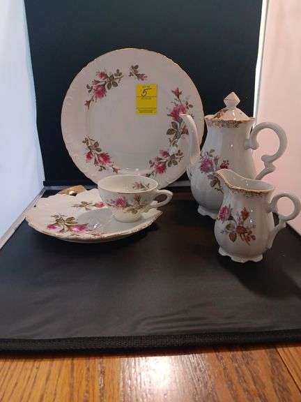 Antique  Moss Rose grouping..see description image