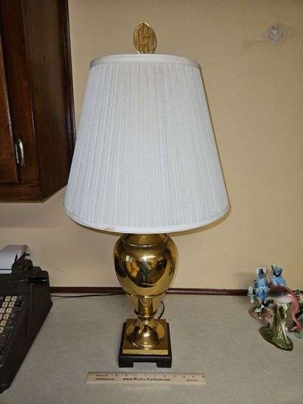 Nice vintage brass lamp w/wood base by Heyward House... image