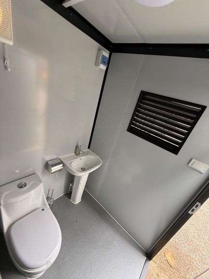 Unused 2024 AllMetal Unused Portable Restroom, K2215
