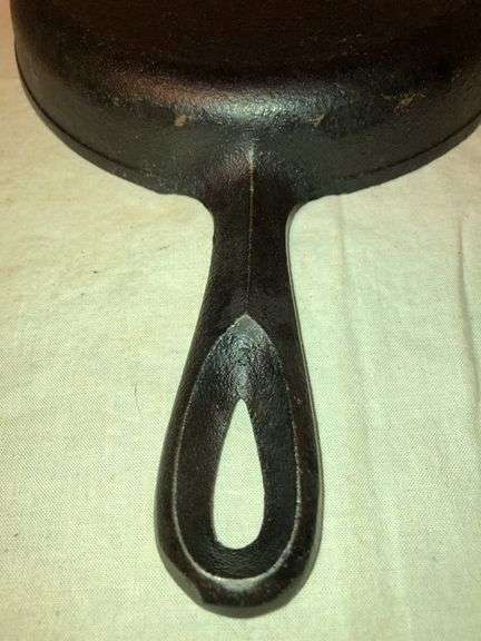BSR 6.5” cornbread skillet, 6 piece. Seasoned.