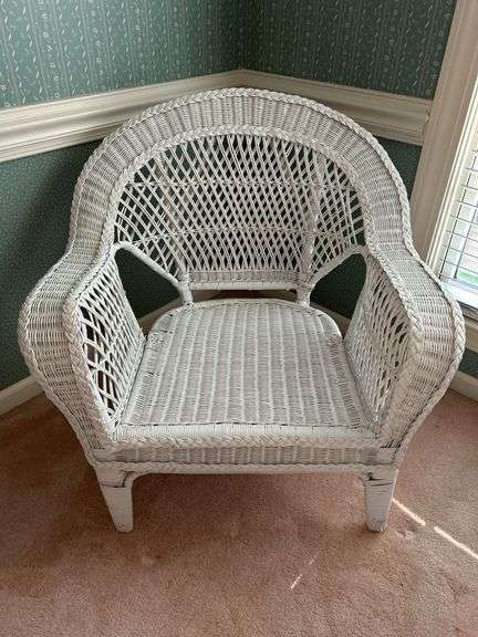White wicker chair with cushion…..31-3/4 x 23 x 18 to top of cushion (32 tall overall)