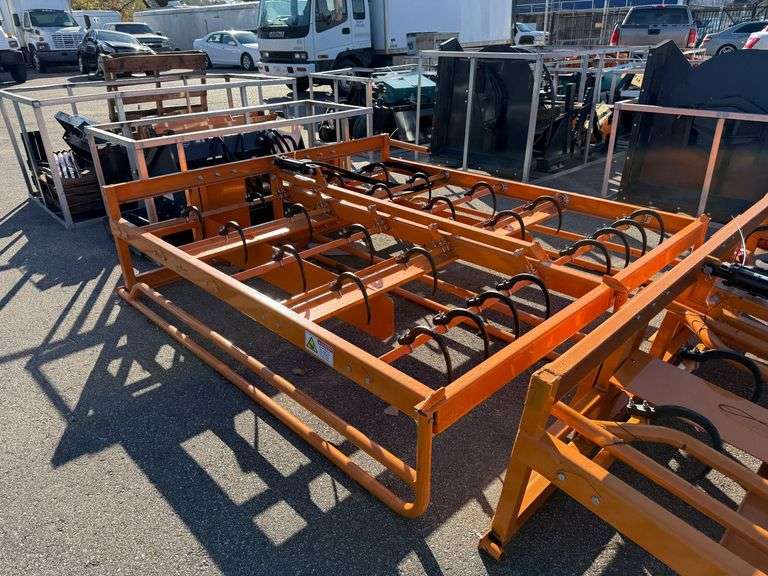 Unused 2024 Landhonor Hay Accumulator Grapple, HAG-12-24Q