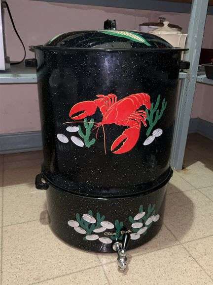 Vintage 1950’s Black Speckled Graniteware Enamel Pot Lobster, Clams, Corn image