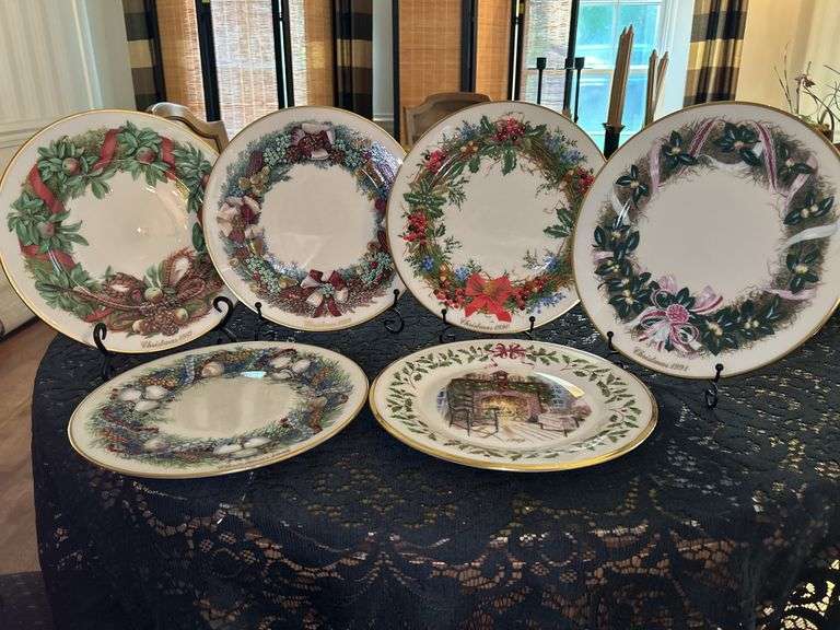 Collection of (6) LENOX limited edition Christmas plates (see all pics) image