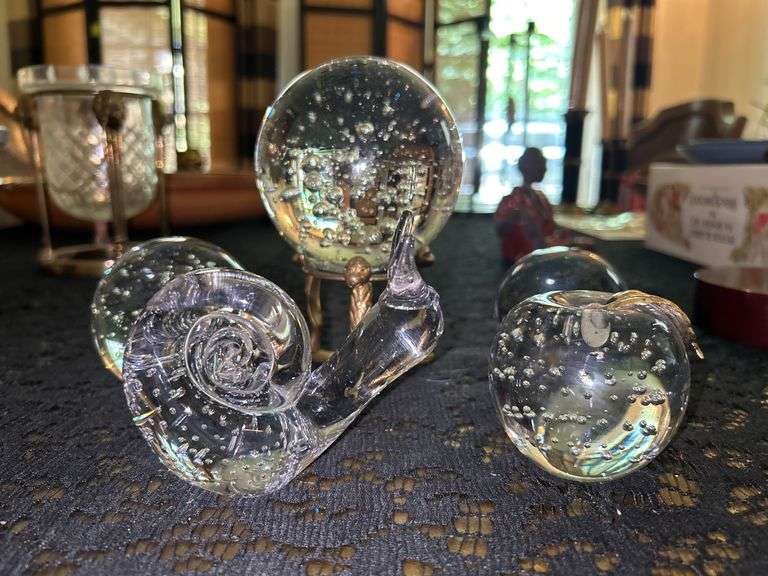 Nice grouping of bubble and clear glass paperweights…..Apple is missing 1 leaf on stem…..sizes range from 2” to 6” image
