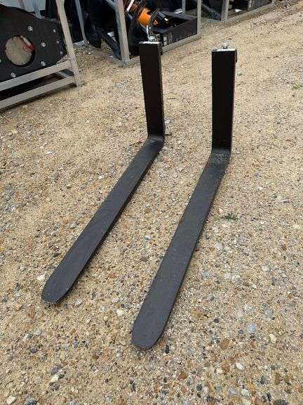 Unused 2024 WOLVERINE Forklift fork image