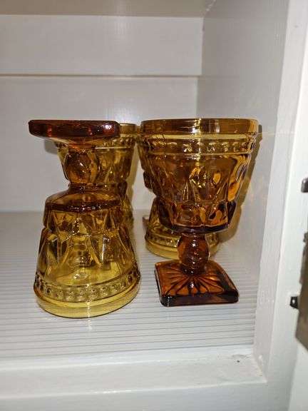Set of 6 Vintage Park Lane Amber by Colony 4.5" Wine Glasses in excellent vintage condition... image