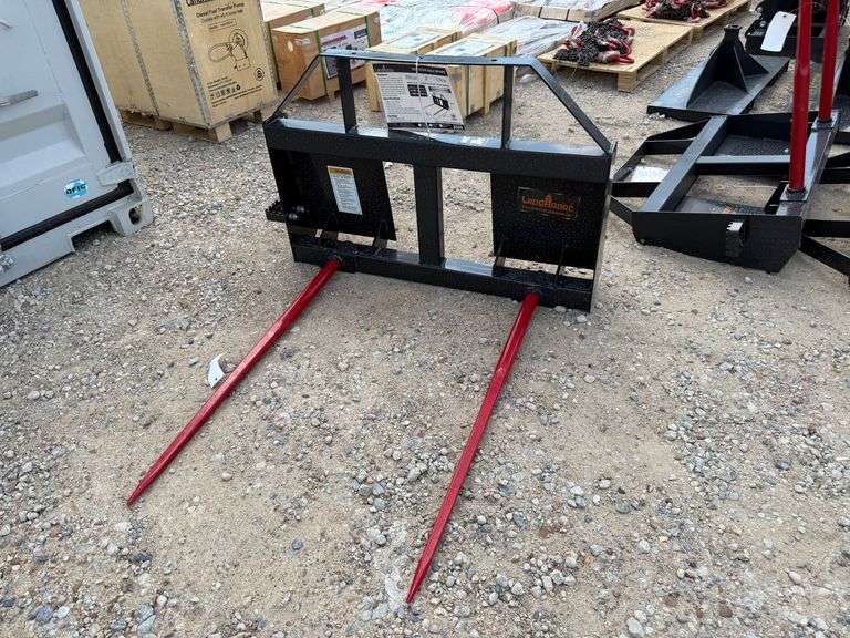 Unused 2024 Landhonor Skid Steer Bale Spear, BS--12-2500G image