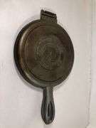 Rome Cookware waffle iron. 7” diameter.