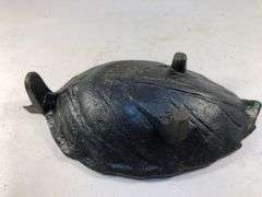 Small cast iron leaf shaped footed soap dish/ tray. 6” x 3.5”.