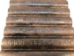 Vintage Griswold No. 22,  11 stick cornbread pan. # 954. Weinstein PA.  USA 14.5 x 7.5”