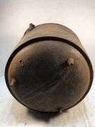 Antique gate marked 3 leg bean pot. 9” diameter. 7 1/4” H.