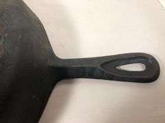 BSR #8 skillet. 8B 2 spout  Heat ring.