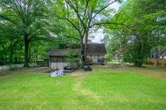 4BR/2BA Collierville home on a prime .91-acre lot