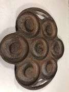 Rare unknown cast iron donut pan. Marked Pat. Pending. 7 donut slots. 10x 9.5”   Makes 3” diameter donuts