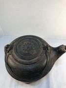 Antique gate marked #8 cast iron tea kettle. Starburst pattern. 11 1/2” x 9 1/2 “ 6.5” H.