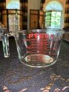 Pyrex 4-Cup Glass Measuring Cup