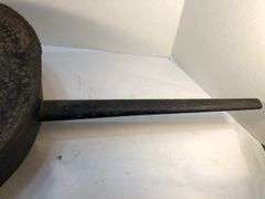 Rare 1800s gate marked Fisher Leaf Co. Lou. KY. 3 leg spider skillet. 25” L. 12” diameter skillet. 4 1/2” H. Lid 13” diameter 1”H.