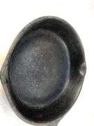 Lodge #3 skillet 3 notch with heat ring. 2 spouts. 6” diameter. No spin,no wobble.