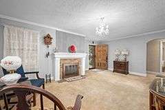 4BR/2BA Collierville home on a prime .91-acre lot