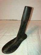 Vintage cobbler shoe mold for small child. #94. 5.5” L x 2” W x 5.5” H
