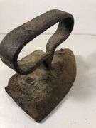 Antique primitive SAD iron. 6 x 3.75”.
