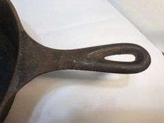Vintage Lodge 8SK 10 1/4” diameter cast iron fryer skillet. 3 notch heat ring  3 1/8” D. No spin, no wobble.