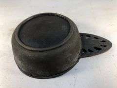 Antique cast iron porringer with heat ring by John Wright #218. 6” x 4” diameter.