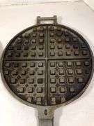 Rome Cookware waffle iron. 7” diameter.