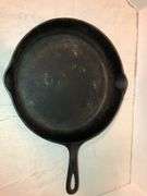 #8 Lodge USA #8 CF (Chicken Fryer) 10 1/4" Cast Iron Deep Fryer Skillet with heat ring. 10” diameter.