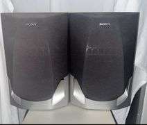 Sony stereo speaker system compact disc deck receiver model #HCD-RX33; speakers model " SS-J15