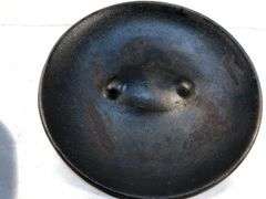 Vintage cast iron skillet with lid. 2 spout. 10” diameter. No spin, no wobble. No markings except an A in the lid.
