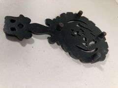 Wilton Eagle Heart 4 Footed Trivet black. 5 x 3”