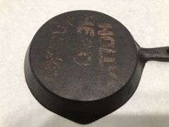 Vintage #3 double spout skillet. 6” diameter. No spin, no wobble.