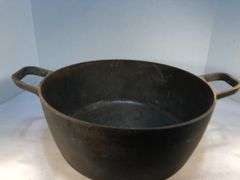 New 5.5 qt Green Pan Dutch oven pan. Pan only. No lid. 14” diameter. Includes new hand & screws for a lid. Not seasoned.