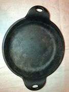 Lodge 6.5” double handled casserole dish. Seasoned.