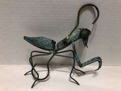 Metal garden grasshopper. Copper with green patina. 8” x 8” overall. Body 6” L