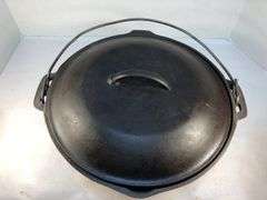 Vintage Lodge #8 Dutch oven 10 5/8”. 1 spout.with lid 10  8. No spins, no wobble.