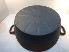 Unseasoned 5.5 qt GreenPan USA. No lid. 11” diameter. 4 1/2” H. Very heavy pan.