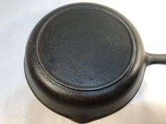 Beautiful BSR No. 5.  2  spout 8 1/8” cast iron skillet with heat ring. Newly seasoned. No spin, no wobble.