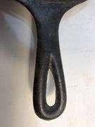 Lodge #3 skillet 3 notch with heat ring. 2 spouts. 6” diameter. No spin,no wobble.