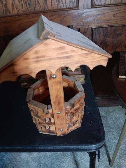 14 inch tall wood wishing well image