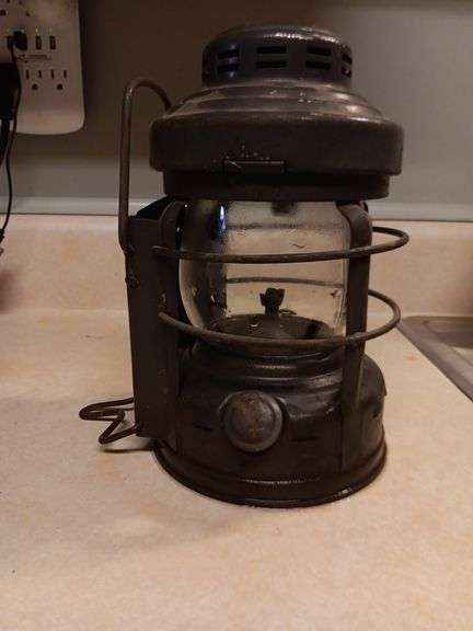 Kerosene Lantern. Embury Mfg. Co. See description image